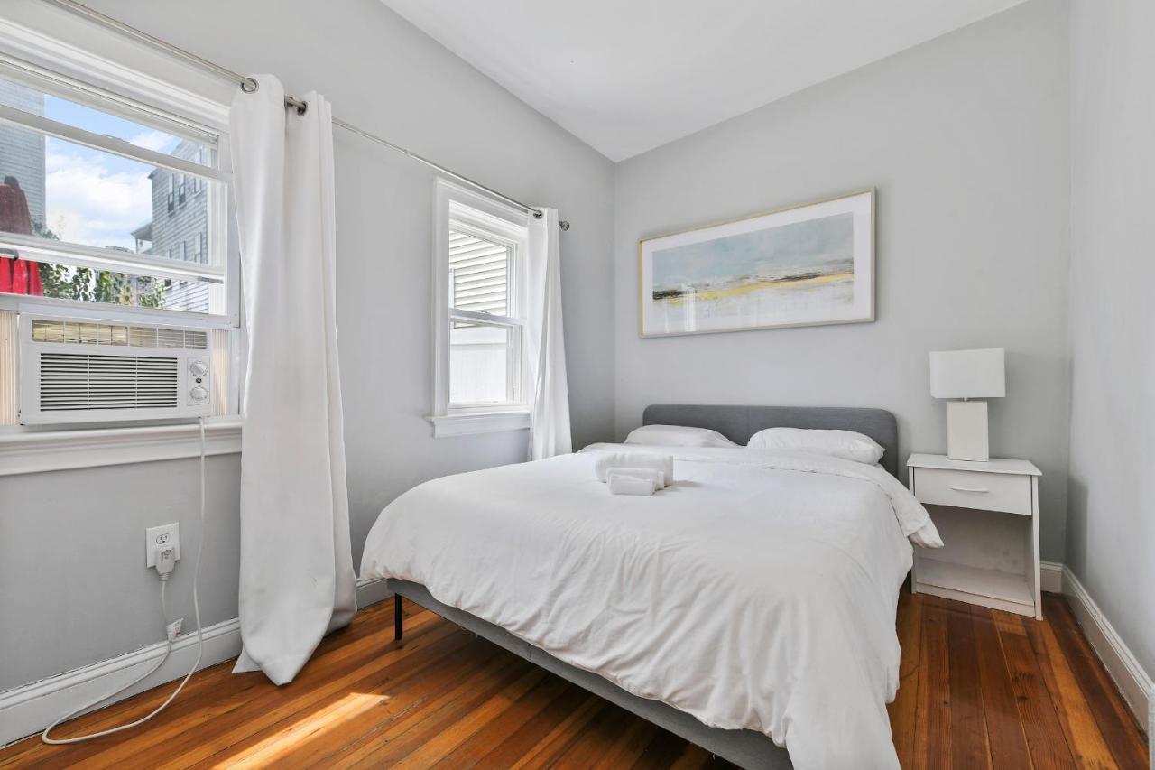 The Maverick - Luxurious Apartment - Free Parking - 2 Miles From Boston Logan Airport Chelsea Exterior photo